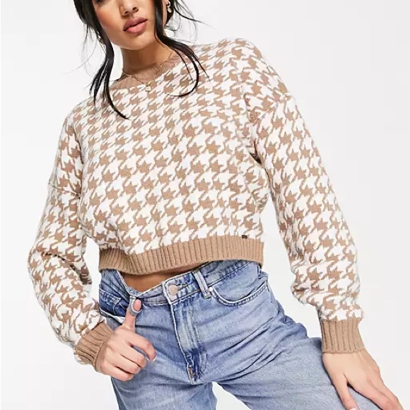 Hollister Houndstooth Cropped Sweater - Picture 1 of 8